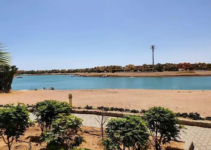 Brand New Waterfront Sabina Ground Floor Home