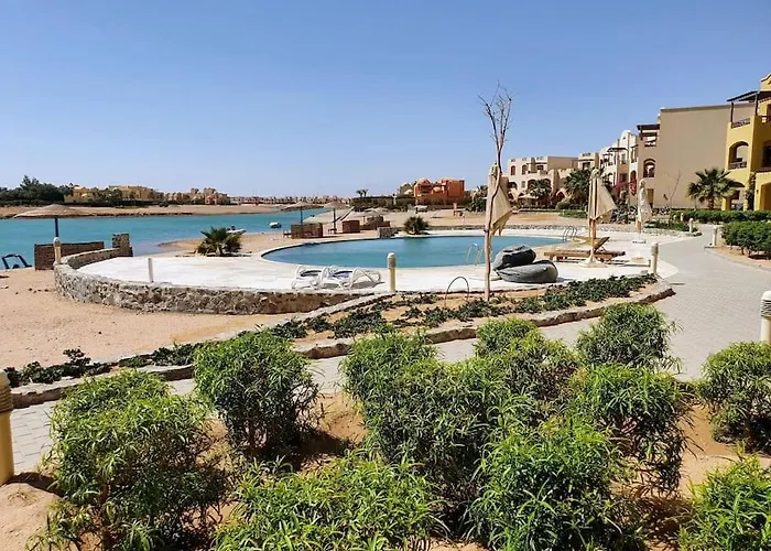 Brand New Waterfront Sabina Ground Floor Home